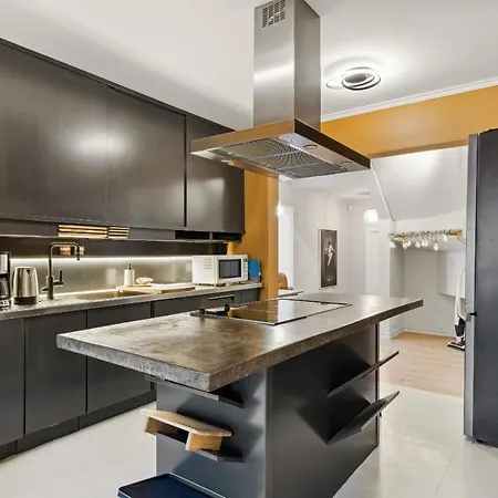 Stylish And Spacious Apartment In City Center Tromso Exterior photo